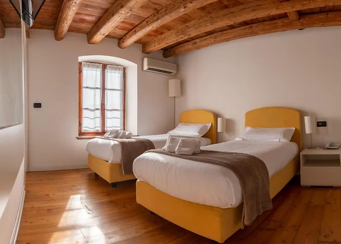 Ostarie Vecjo Friul 1901 Vendégház