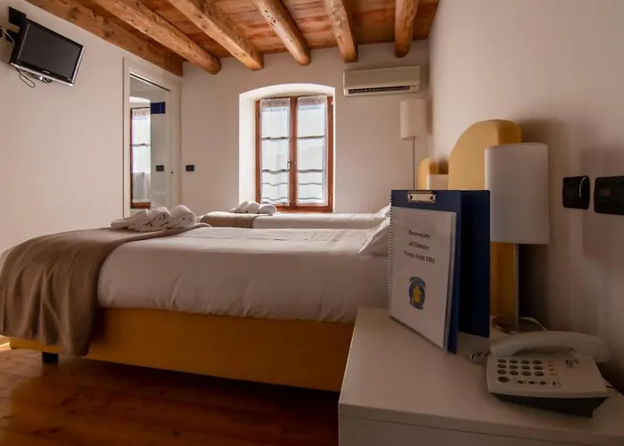 Ostarie Vecjo Friul 1901 Vendégház 3*